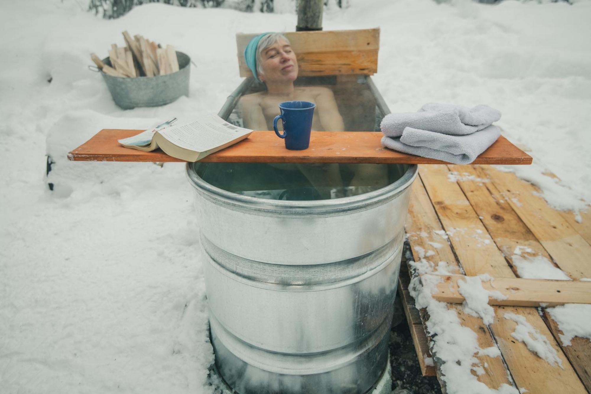 Little Atlin Lodge Tagish Екстер'єр фото