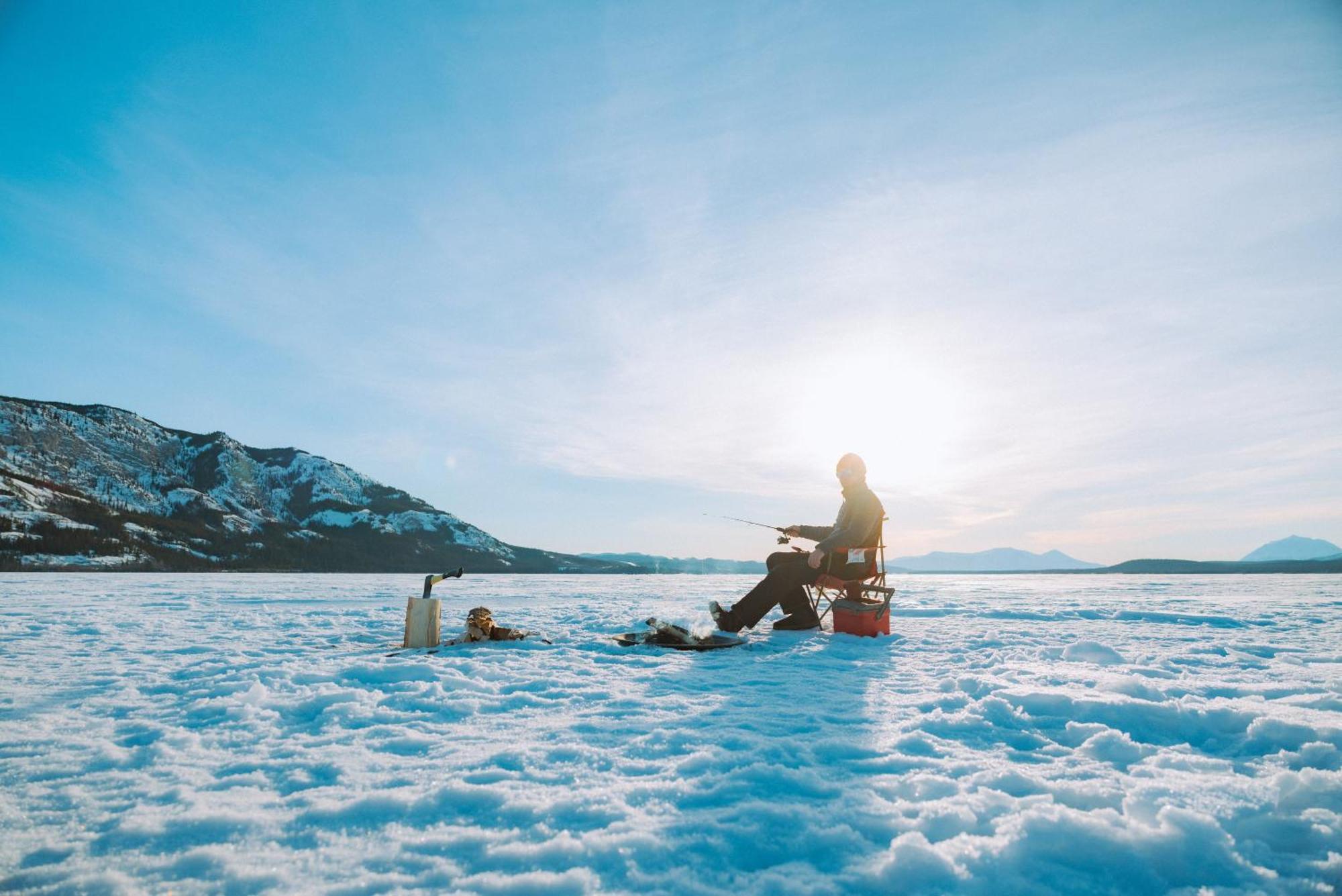 Little Atlin Lodge Tagish Екстер'єр фото