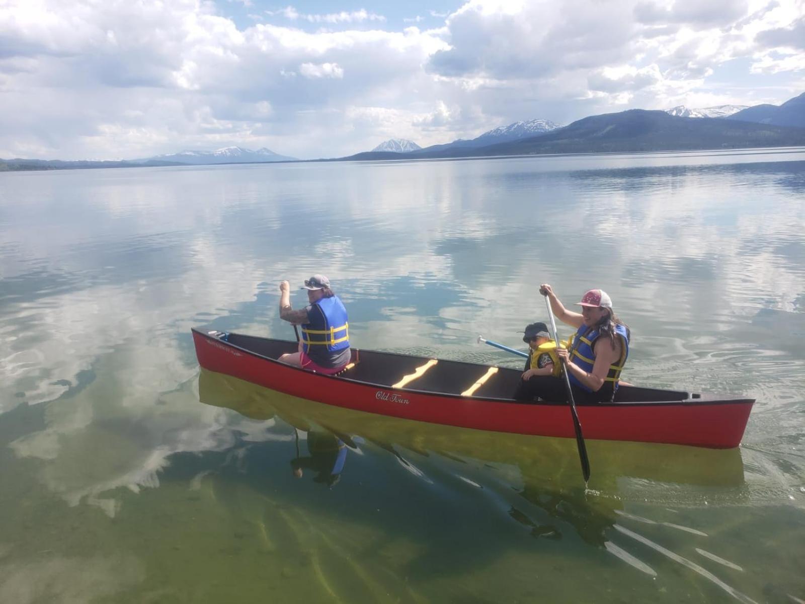 Little Atlin Lodge Tagish Екстер'єр фото