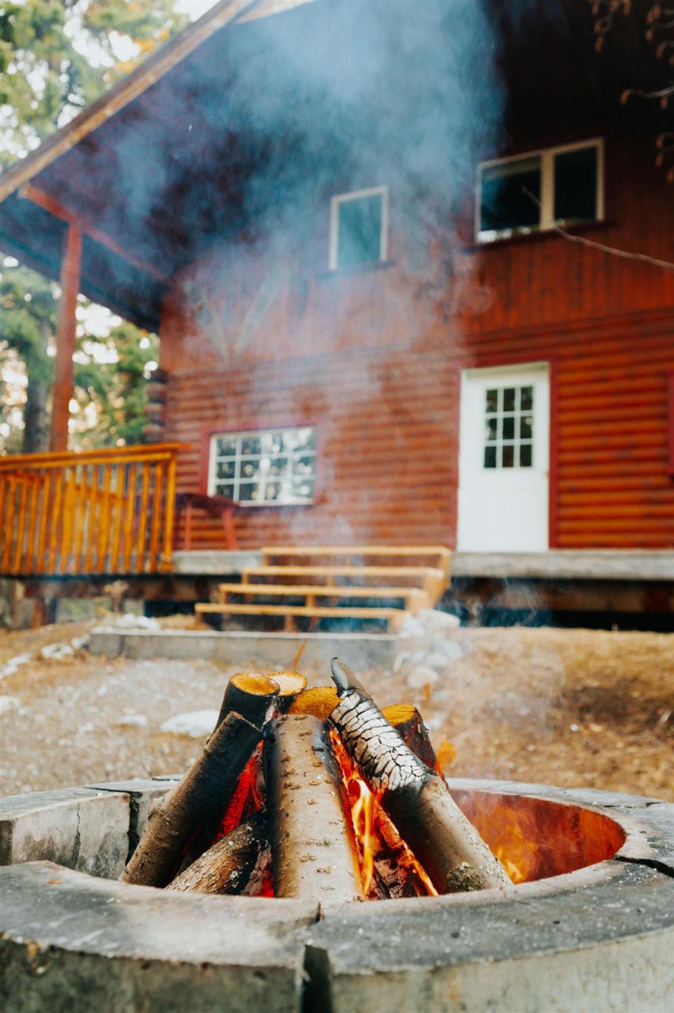 Little Atlin Lodge Tagish Екстер'єр фото