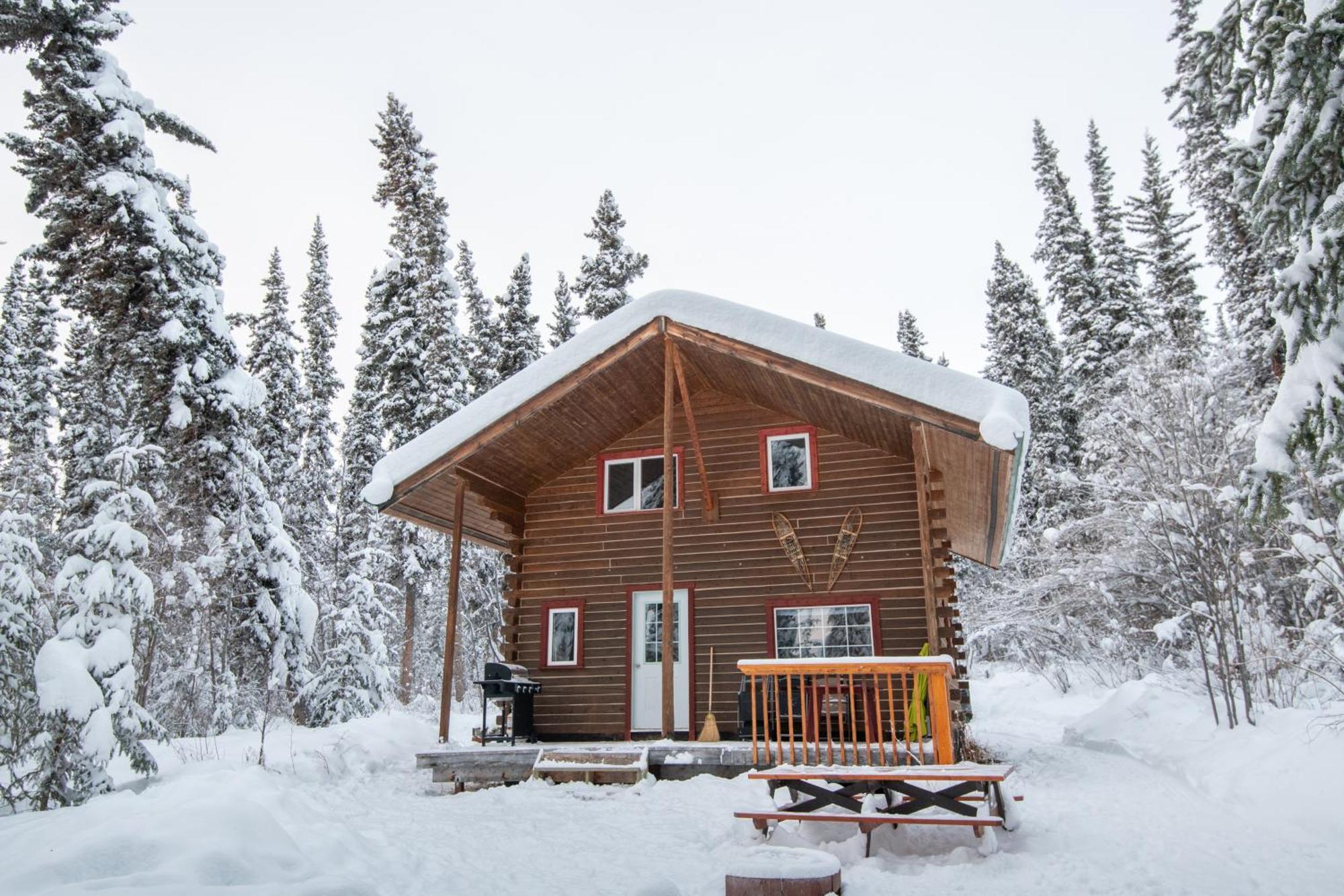 Little Atlin Lodge Tagish Екстер'єр фото