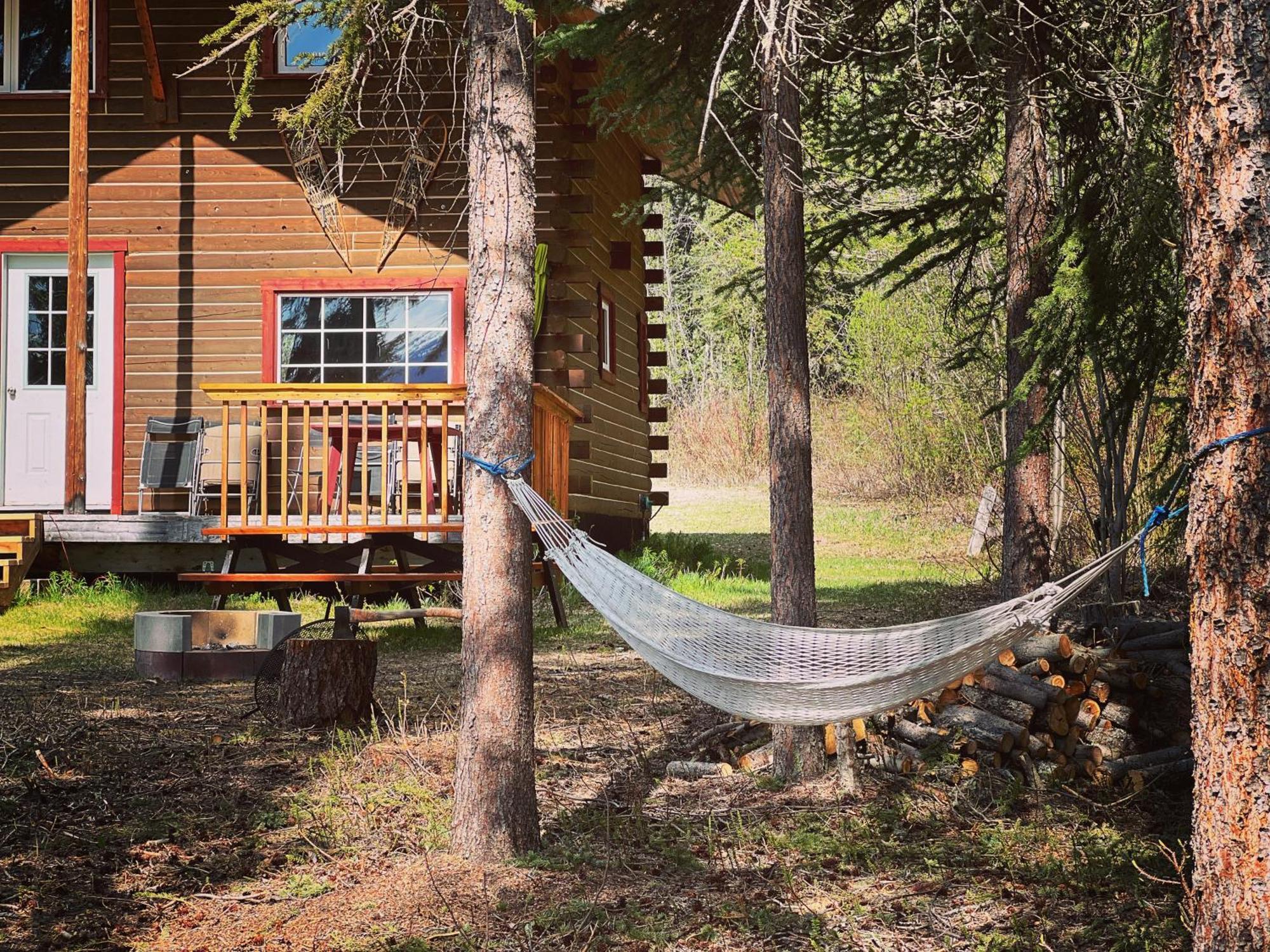 Little Atlin Lodge Tagish Екстер'єр фото